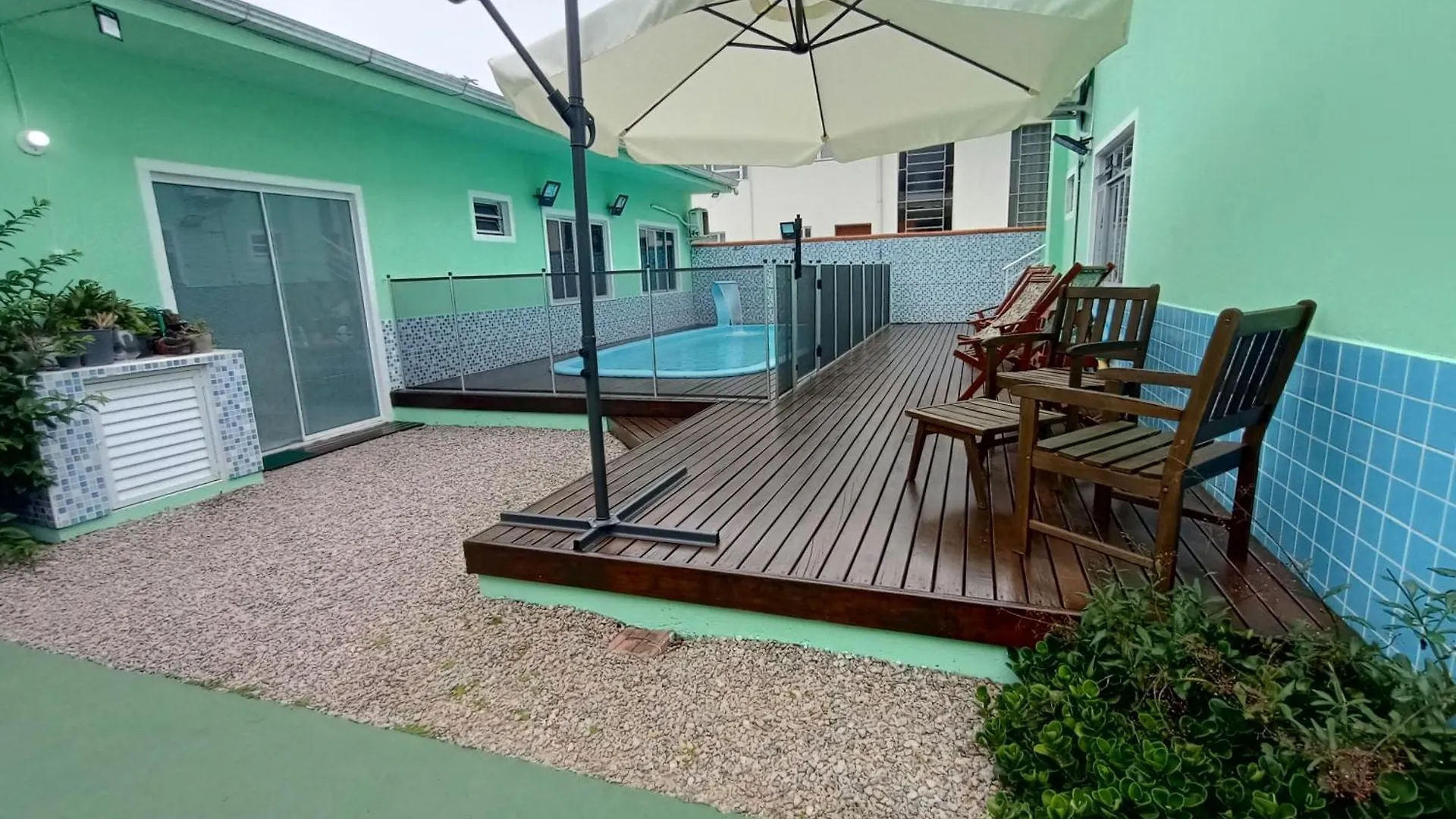 Hostel Casa Da Vó Rosa Governador Celso Ramos